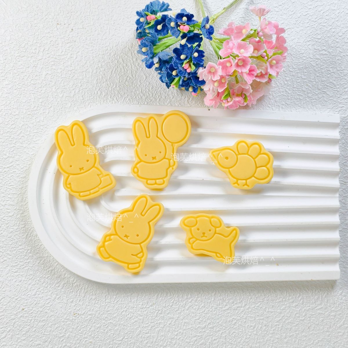 Cute 3D Press Cookie Mold with - огляд і ціна Kitchen Gadgets And Accessories