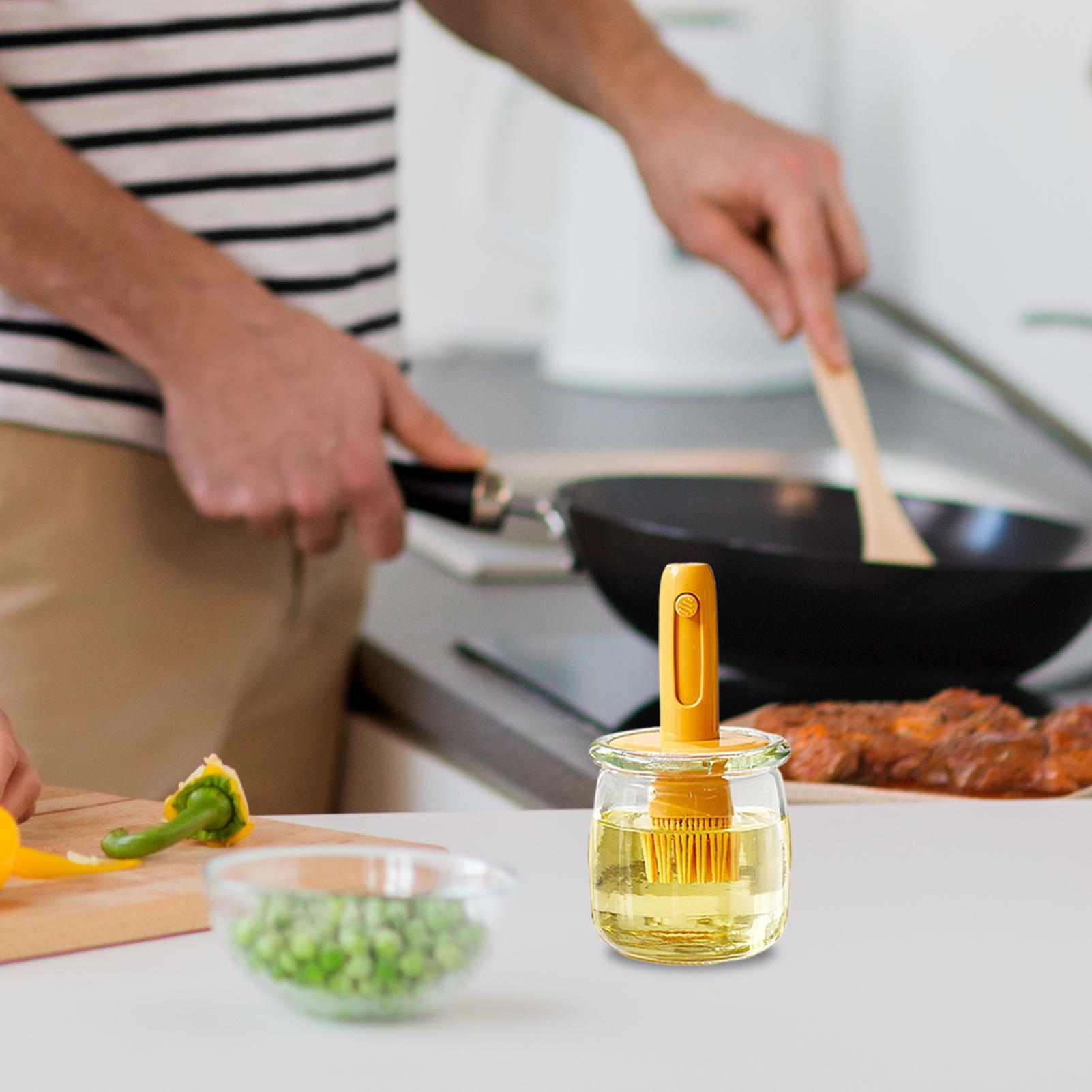 Oil Dispenser For Kitchen Ligh - огляд і ціна Kitchen Gadgets Dispenser Brush Holder