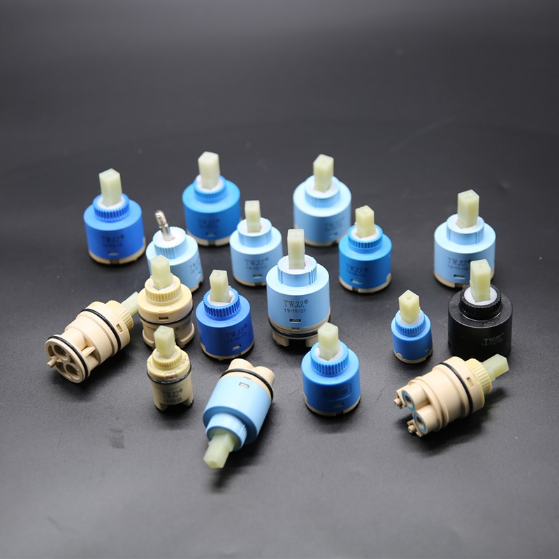 Faucets Mixing Spool Valve 25  - огляд і ціна Kitchen Gadgets Mixer